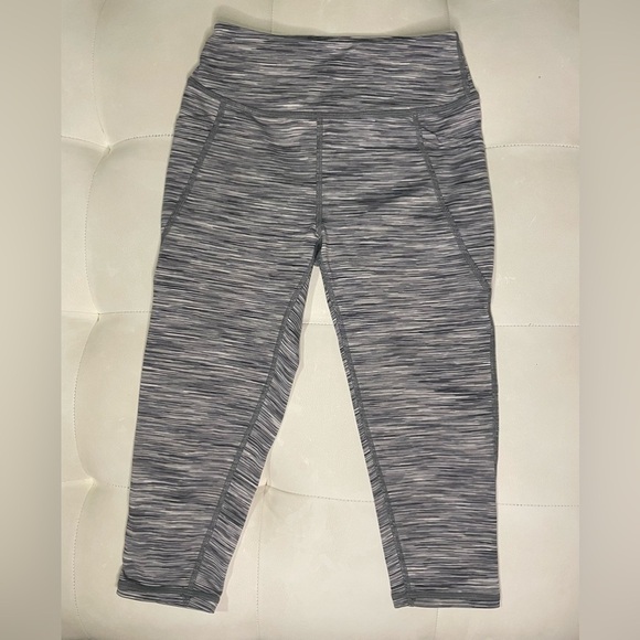 Zella Girl cropped space dye print leggings athletic grey size 7/8 - Picture 1 of 6